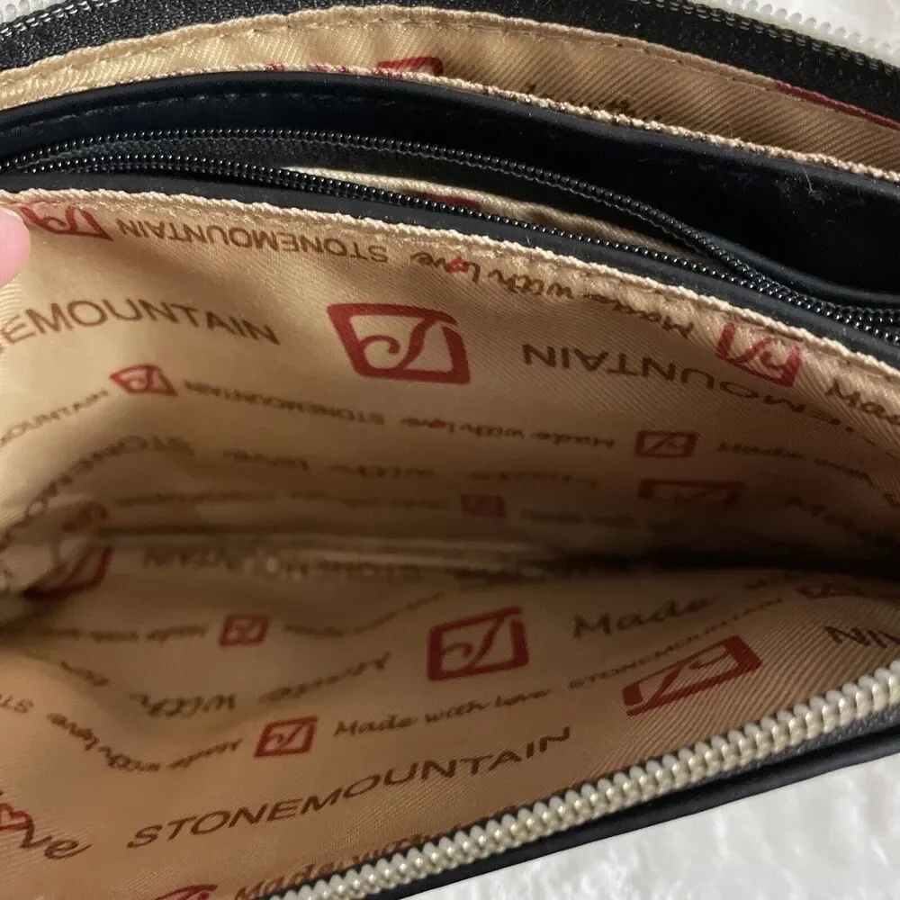 Stone Mountain USA Black Leather Wallet Wristlet 5”x 9” , Soft Smooth Black‎